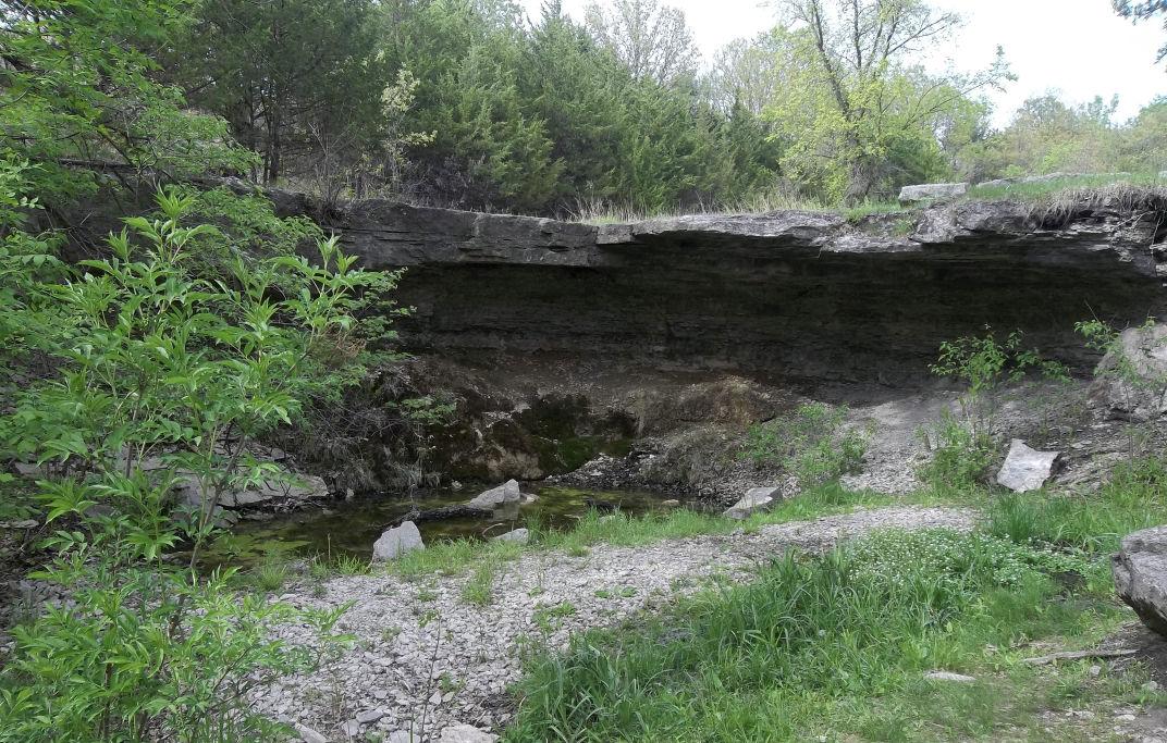 Alcove Spring (KS)